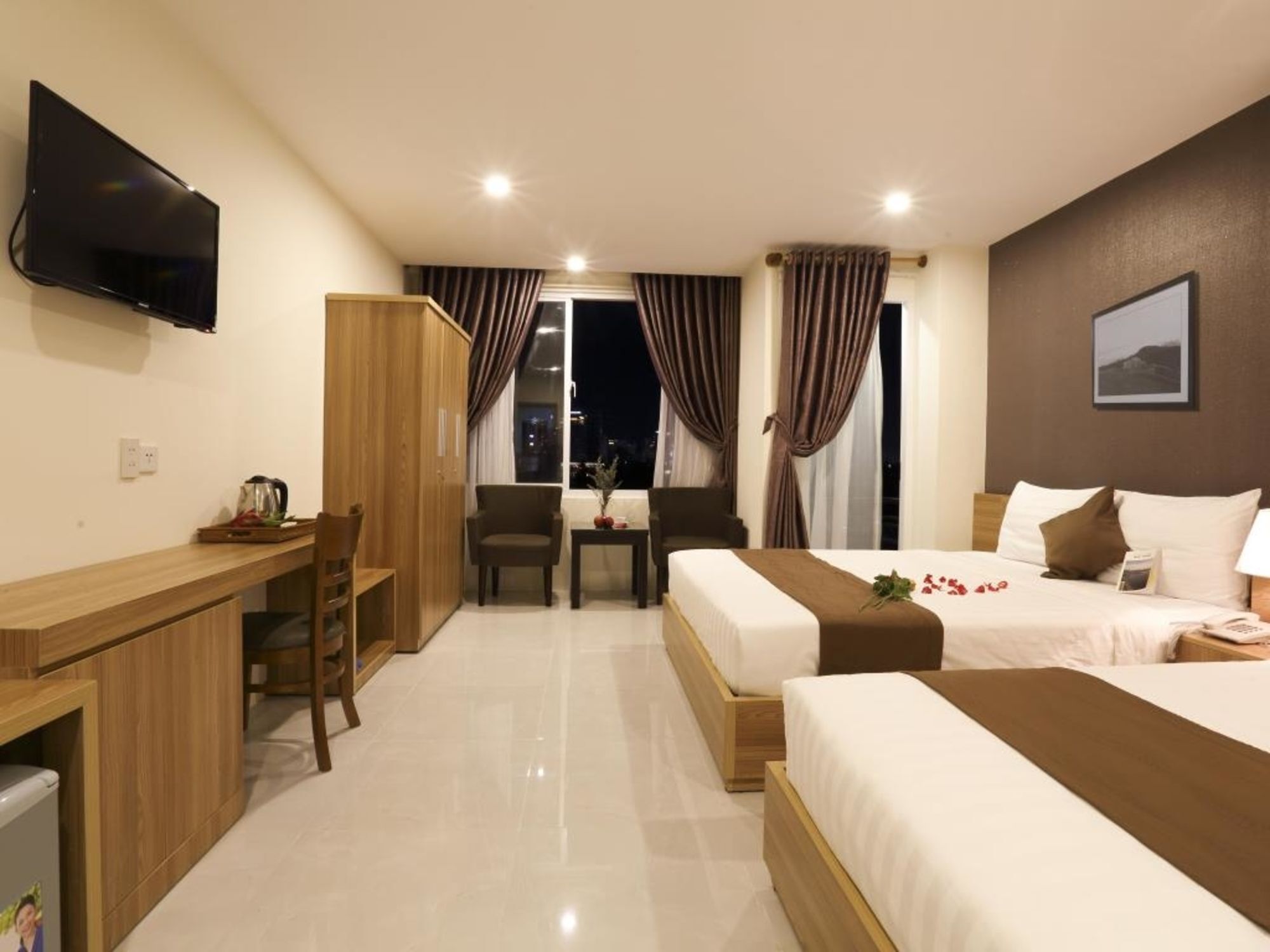 Thu Hien Hotel Nha Trang Exterior photo